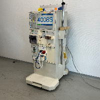 Fresenius Medical Care 4008 S Hemodialys Machines image 1